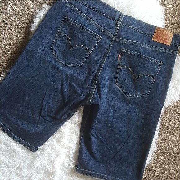 Levi's Bermuda jean shorts Size 32 - Picture 5 of 6